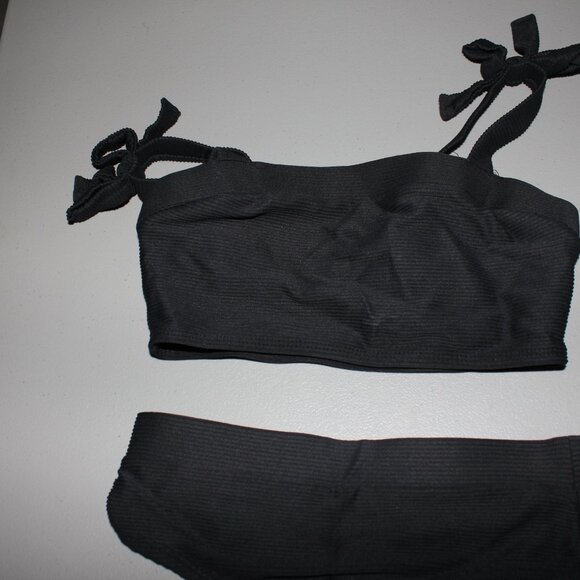 Black Old Navy 2 Pcs Bikini Swimsuit Size Small - Picture 2 of 7